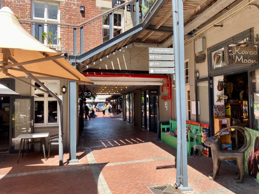 To Let commercial Property for Rent in Woodstock Western Cape